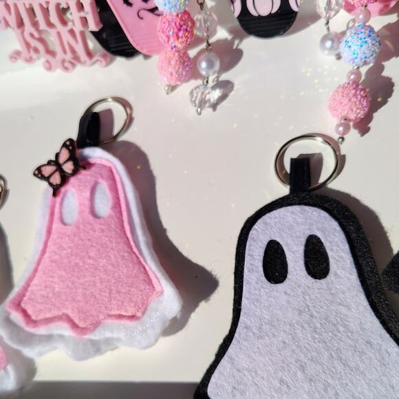 Cute Felt Ghost Keychain / Purse Charms BUNDLE 4 FOR 410 - Picture 2 of 11